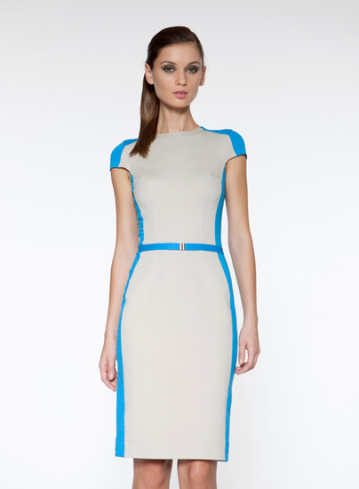 Бело-голубое платье